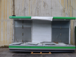 Frizider trgovinski Plug-in Veci