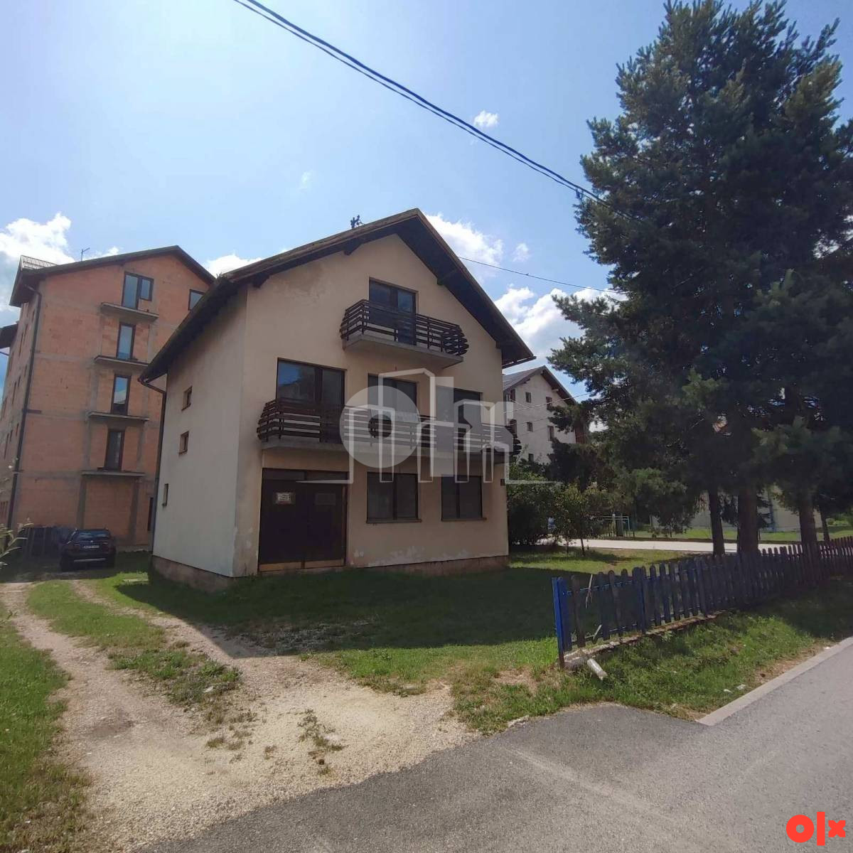 Kuća Pale  234m2 Univerzitetska ulica prodaja 2