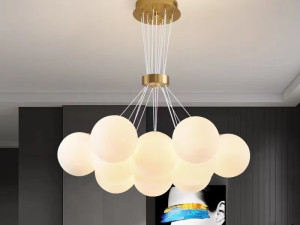 Moderni luster sa kuglama