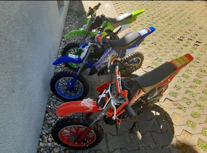 DJECIJI MINI MALI MOTOR DIRT POCKET BIKE CROSS KROSER