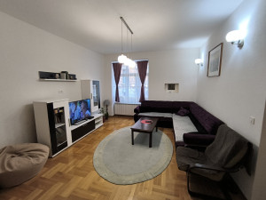 Trosoban stan Sarajevo - Centar, ulica Skenderija 65m2