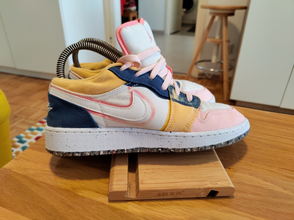 Air Jordan Low Multi Canvas, br 38 Tene/Patike za žene