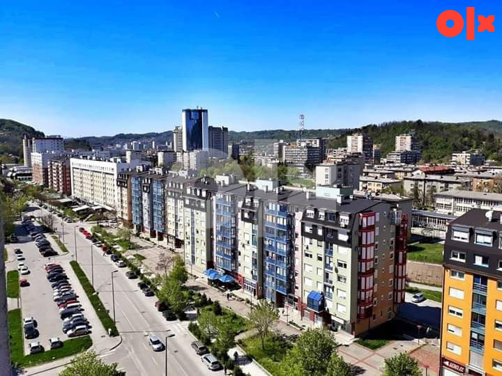 Namješten Stan Stupine B12