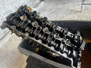 Glava motor SsangYong Kyron (fotografija 3)