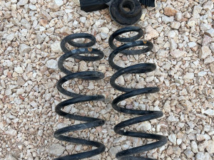 ZADNJE OPRUGE AMORTIZERA AUDI Q5 3.0 tdi 8R 176kw