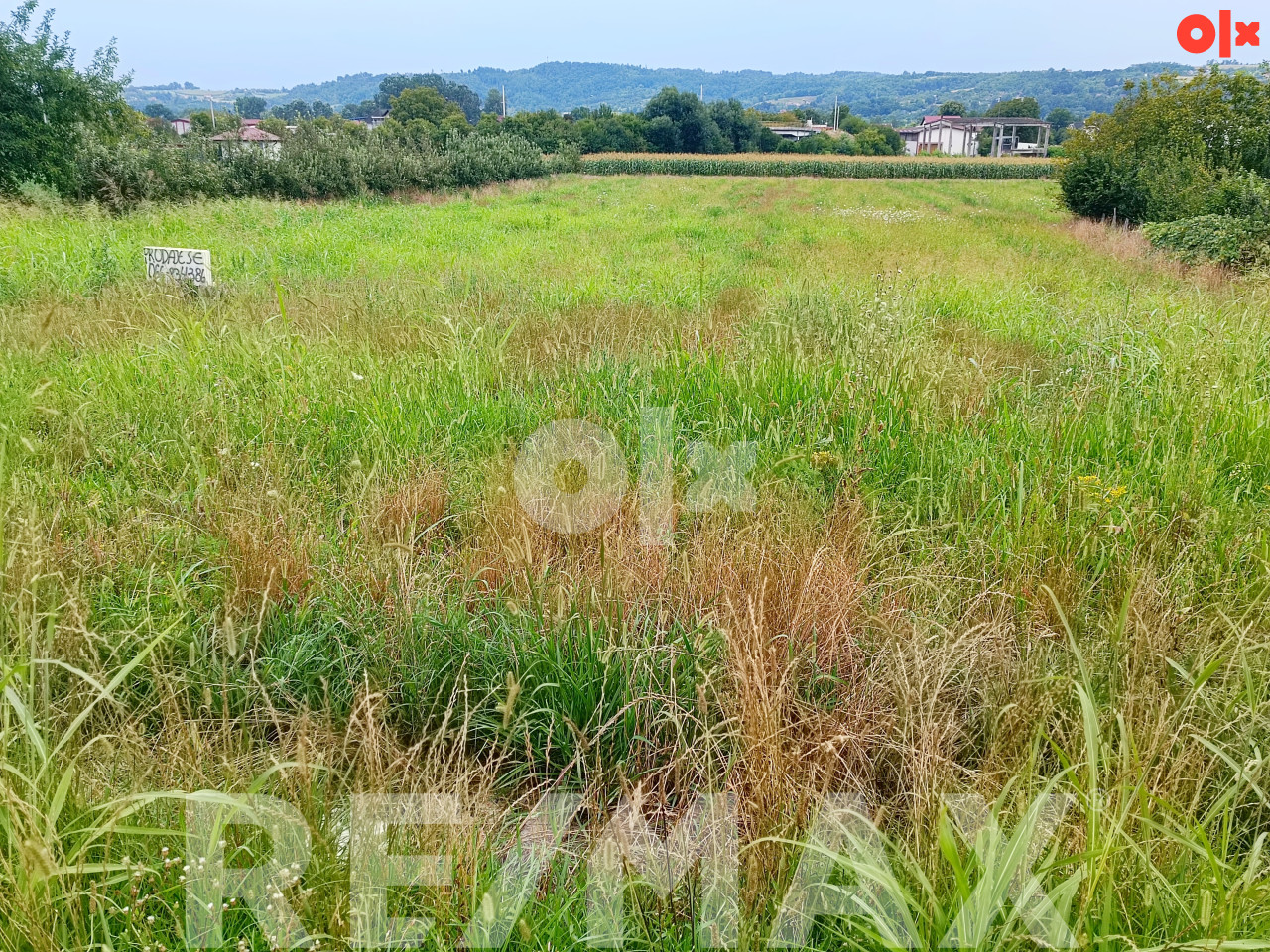 Prodaje se plac od 1734m2 u Glamočanima