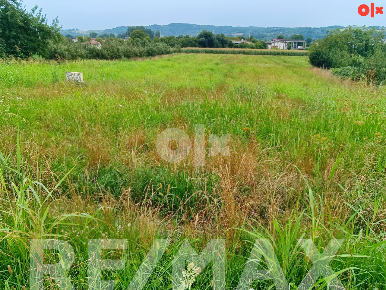 Prodaje se plac od 1734m2 u Glamočanima 3
