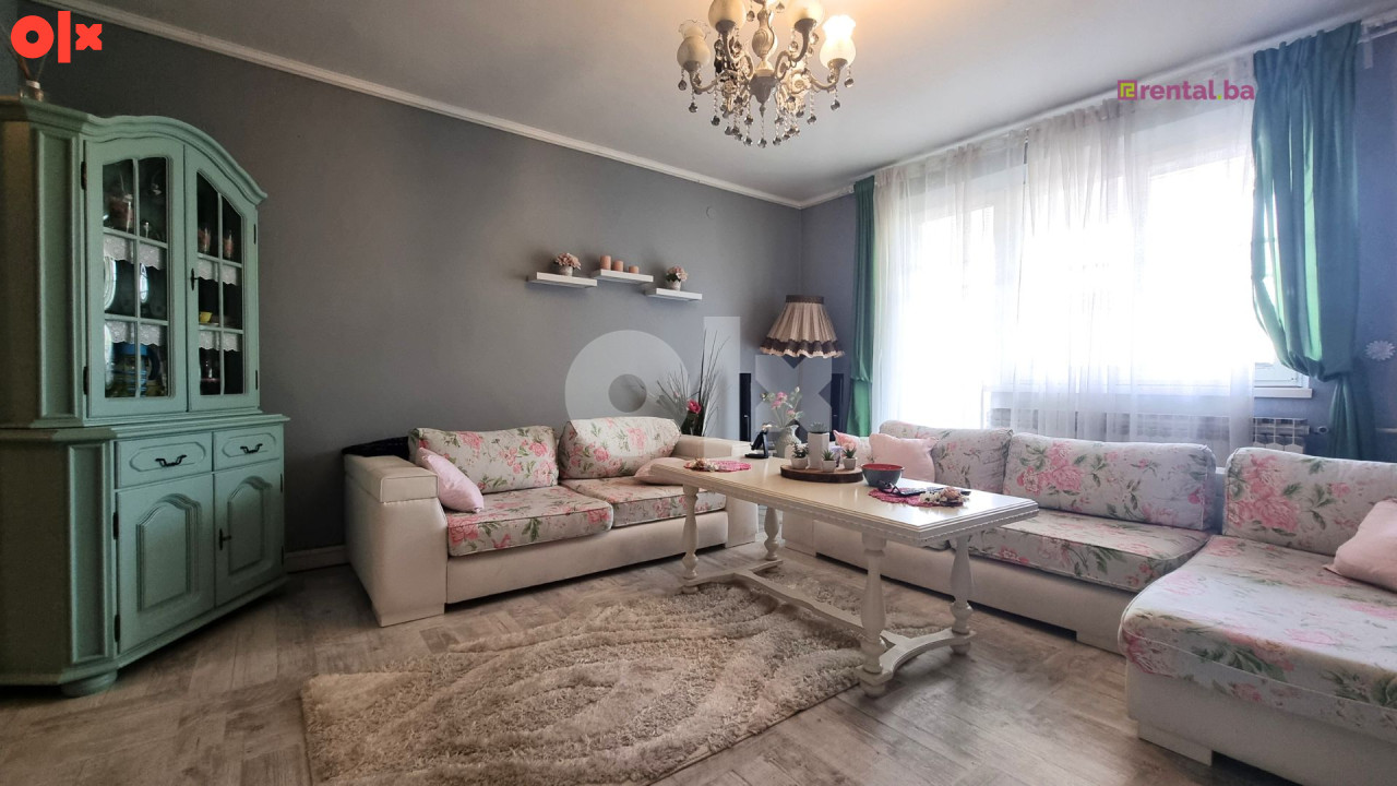 Trosoban stan s baštom Prodaja Sarajevo Centar 94m2 2