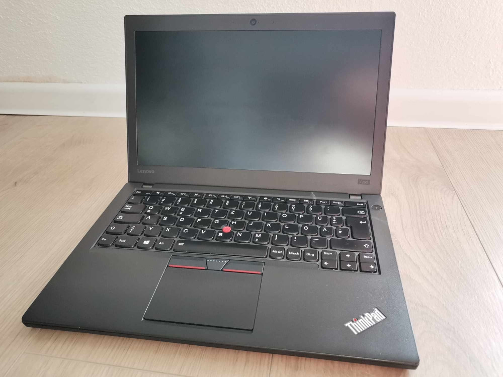 Lenovo ThinkPad x260 fixna cijena