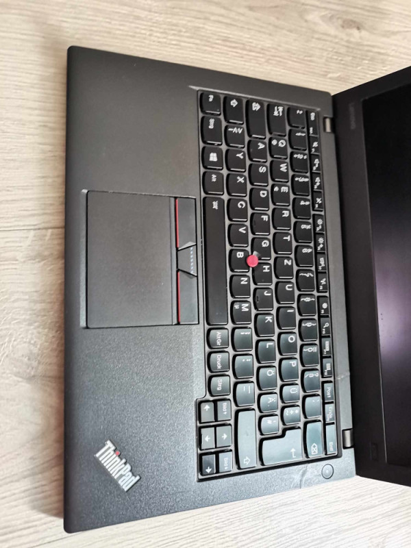 Lenovo ThinkPad x260 fixna cijena