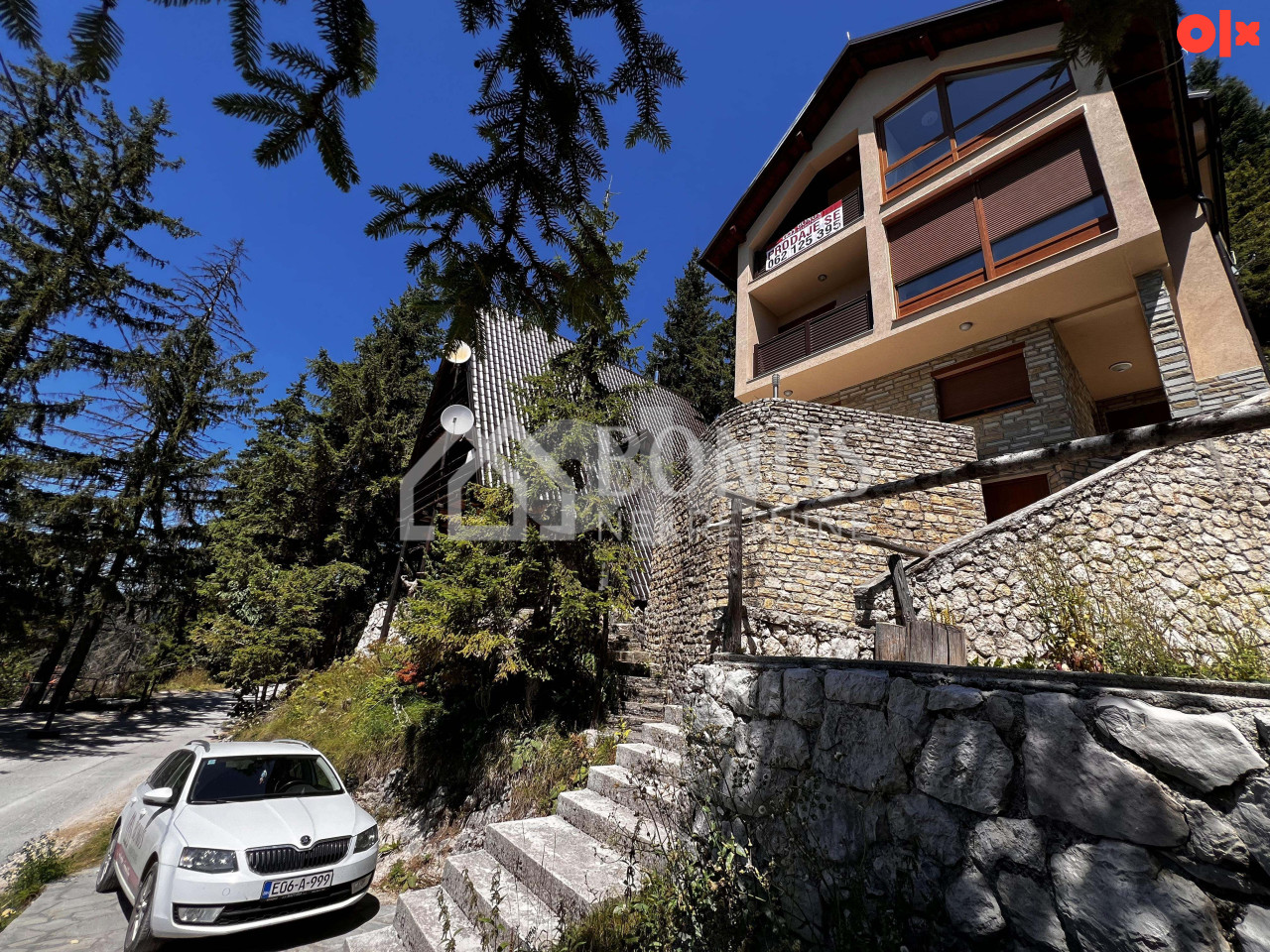 Vikendica sa tri apartmana -  Vlašić - TOP 3