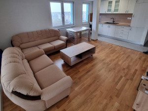 Stan 60m2 kod Binga Lukavica (2 sobe)