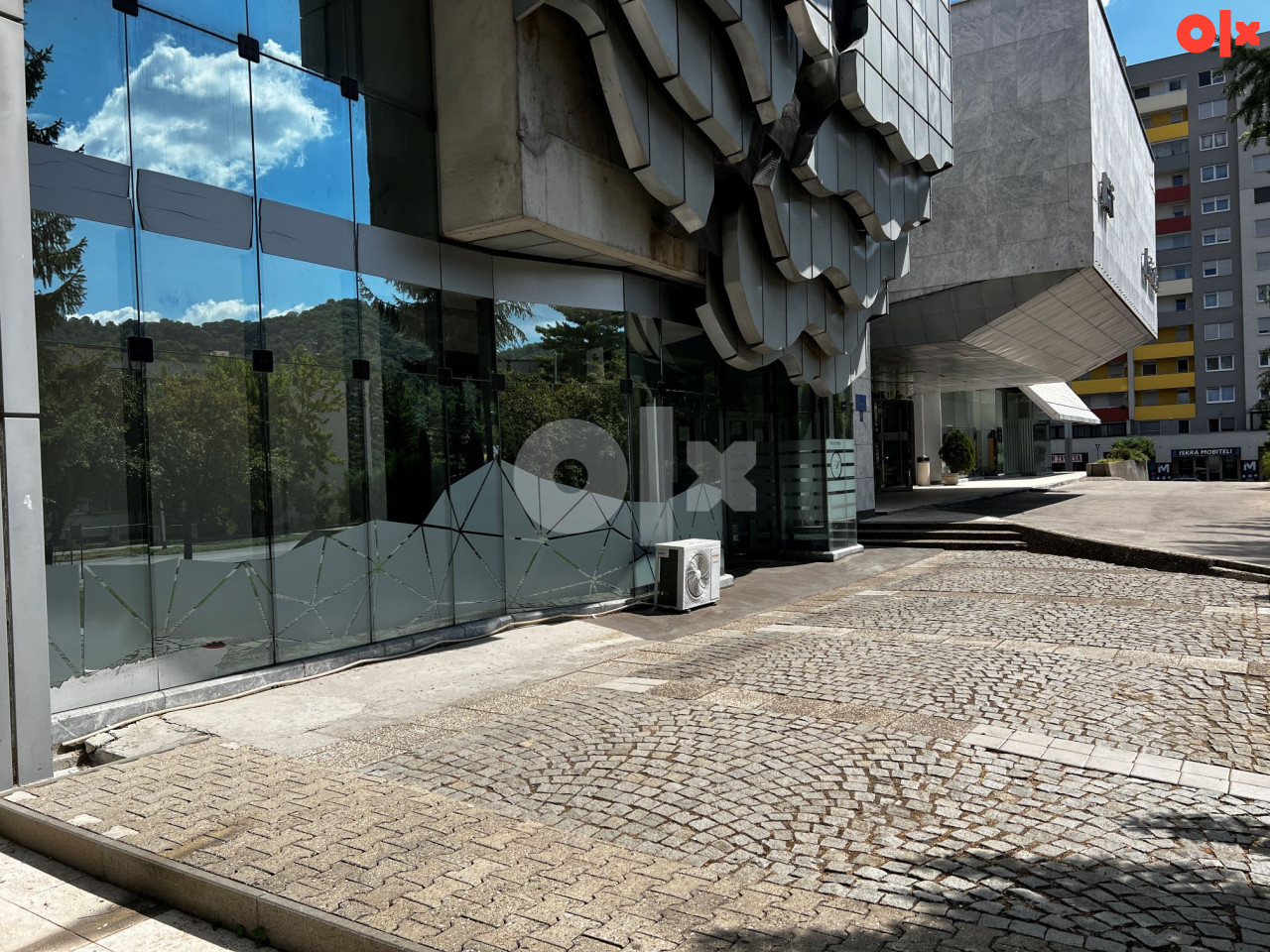 Poslovni prostor Tuzla 72m2 Hotel Tuzla 3