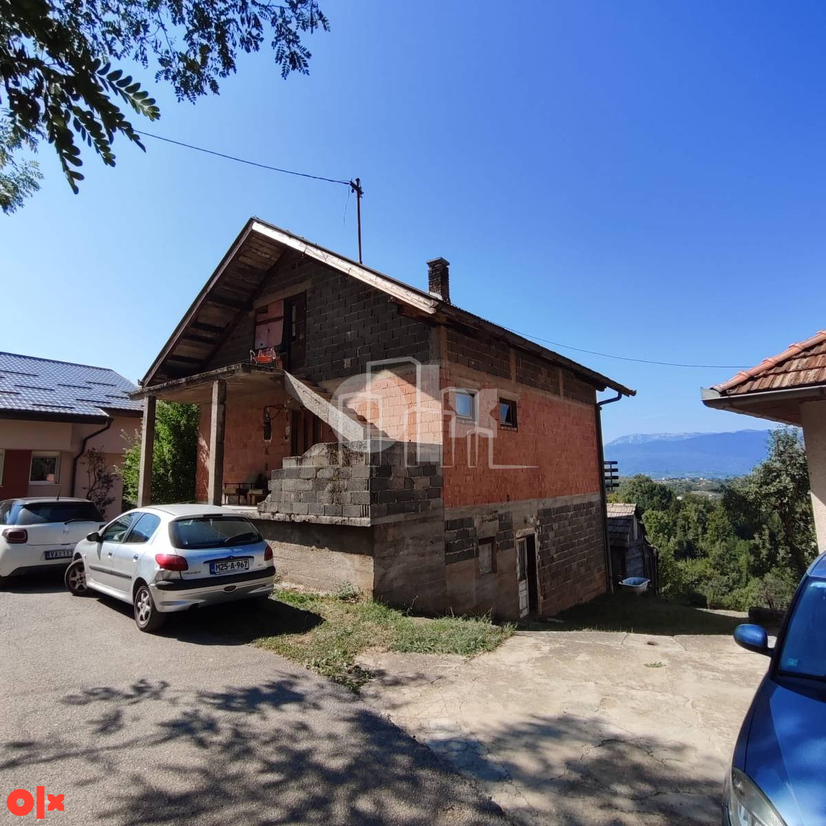 Kuća Vraca sa 8000m2 zemljišta prodaja 2