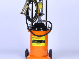 PNEUMATSKA MAZALICA 12 L MASINA ZA MAST MASINA ZA PODMAZIVANJE