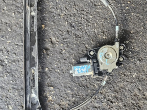 Podizac prednji lijevu panda 2011 god