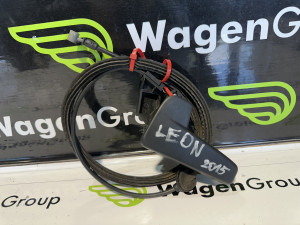 Sajla haube rucicica Seat Leon 2015