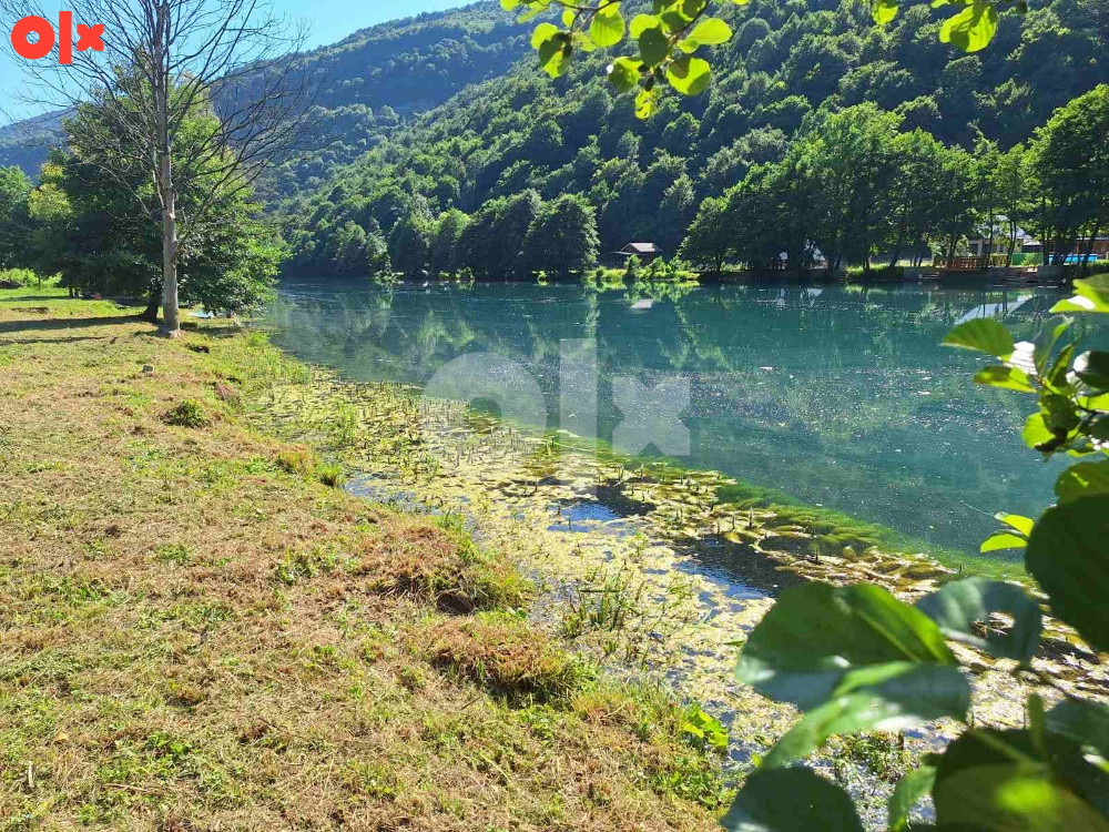 Zemljište Bihać/Racic sa izlazom na rijeku Unu!!! 2