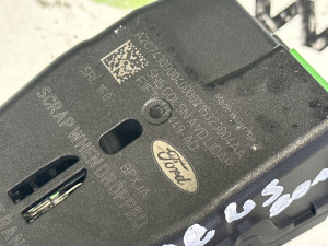 Radar senzor Ford Focus 2015 (fotografija 3)