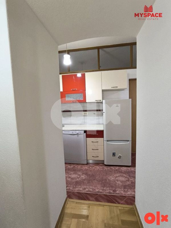 MY SPACE/ Stan/ Skenderija/ RENOVIRAN/ 63 m2 12