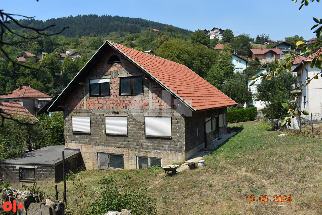 Kuća u naselju Travnička - ZENICA 3