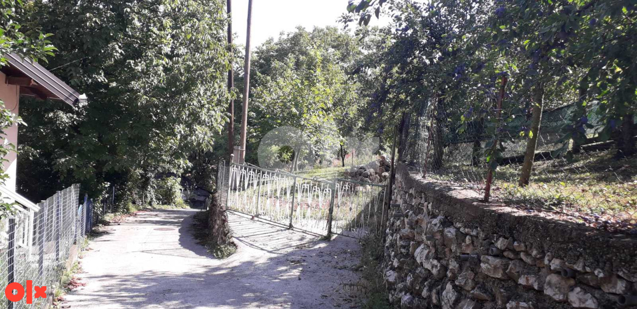 Plac- Zemljište Tešanj 3
