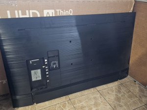 SAMSUNG UE55NU7022K