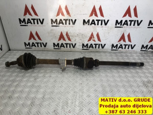 Poluosovina DESNA Citroen C4 2 1,6 HDi 2015