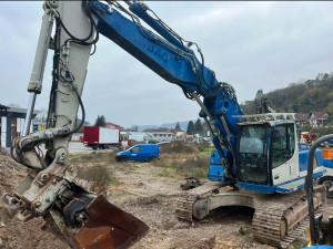 BAGER LIEBHERR R926 LC Litronic, 28800KG