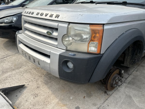 Branik prednji Land Rover Discovery 2006 (fotografija 2)