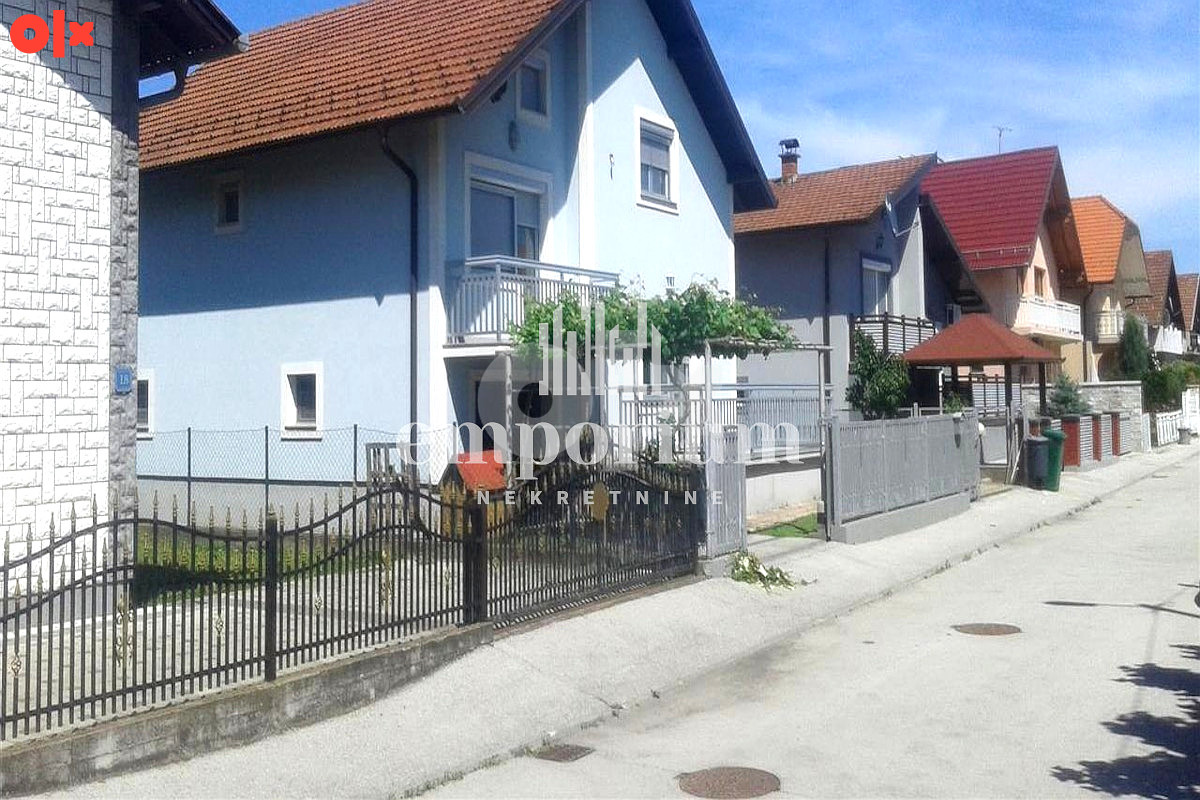 EMPORIUM Dvije kuće na placu 470m2, Brčko ID:539/BN 2
