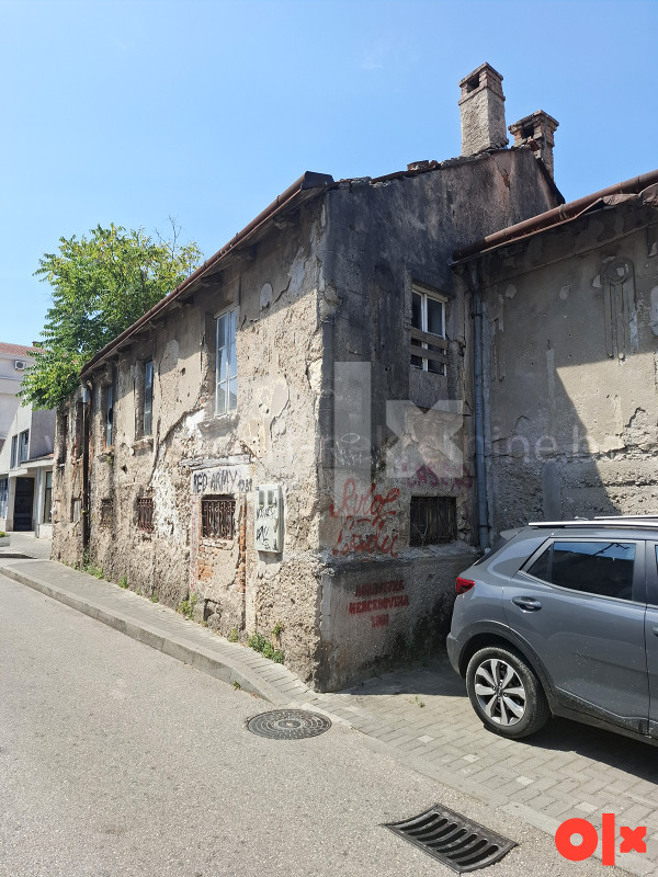 Stambeni objekat u ulici Mladena Balorde - Carina 2