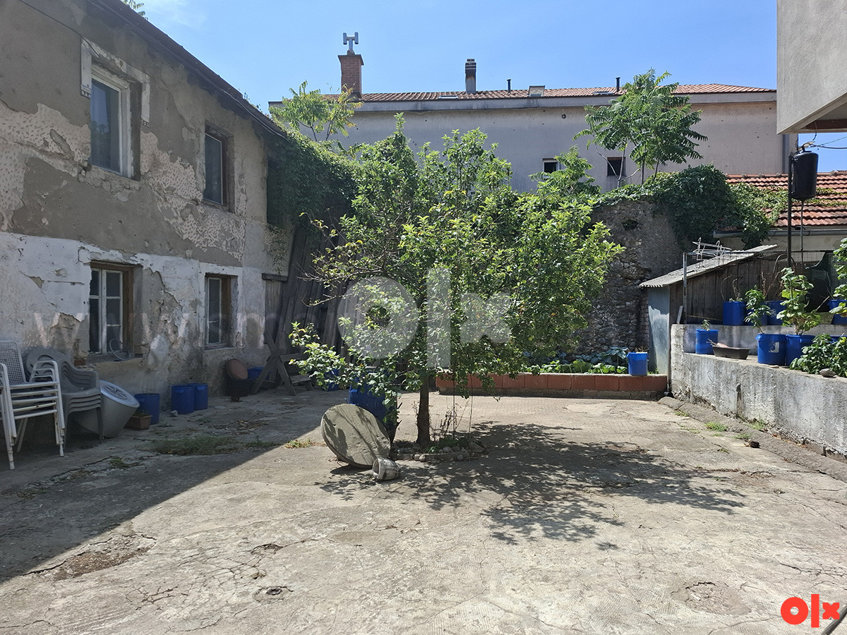 Stambeni objekat u ulici Mladena Balorde - Carina 3