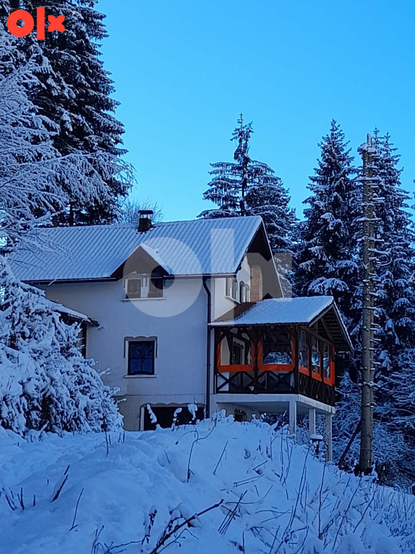 Vikendica 180m2 - Zemljište 730 m2/Donji Čevljanovići