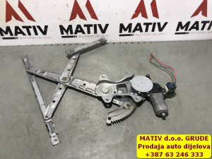 Podizač stakla zadnji DESNI Nissan X-Trail 3 T32 2016 82730 1BA0A