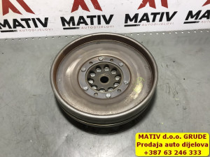 Zamajac Audi A4 B9 8W 2,0 TDI 2016 0CK105317F