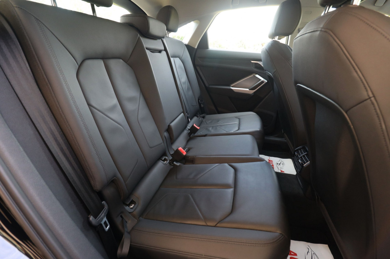 Audi Q3 Sportback 35TDI S-Tronic S-Line Black Edition VIRTUAL