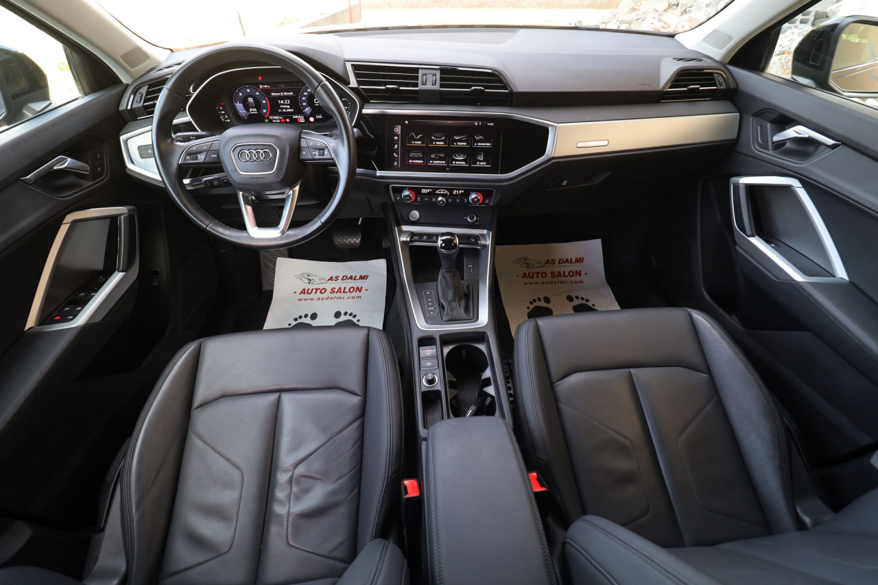 Audi Q3 Sportback 35TDI S-Tronic S-Line Black Edition VIRTUAL