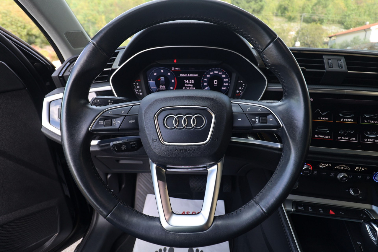 Audi Q3 Sportback 35TDI S-Tronic S-Line Black Edition VIRTUAL