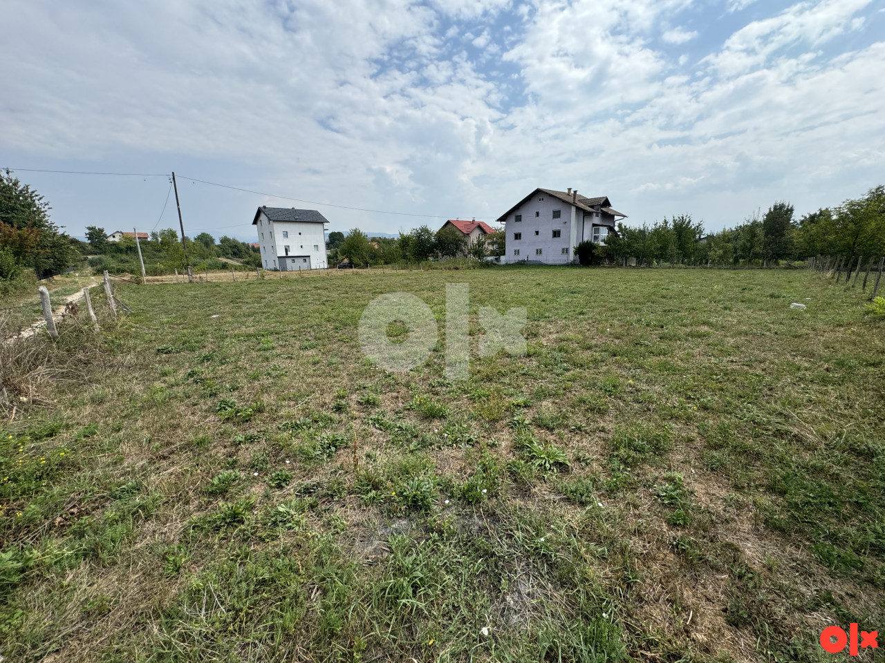 Zemljište / Parcela 1811m2 (ili 2x905,5m2) Bojnik (Hoše) 3