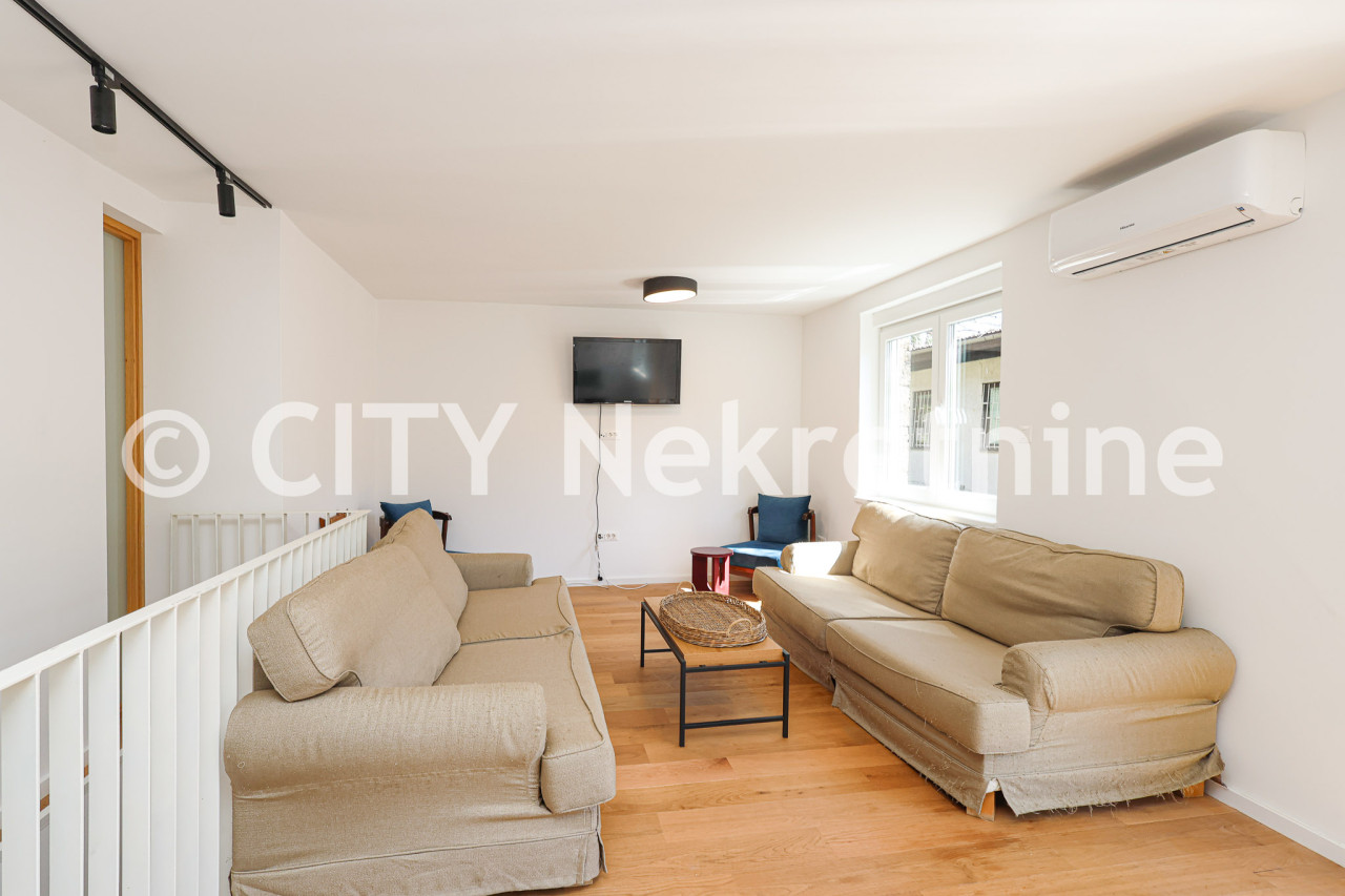 Četverosoban namješten stan - Centar - Kaptol - 98 m2