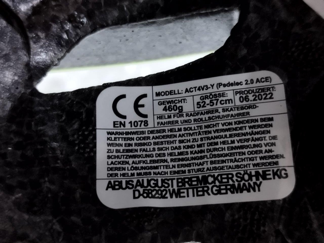 Abus  Pedelec 2.0 ACE biciklo romobil kaciga s vizirom 52-57 cm