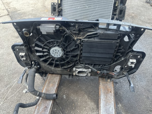 Prsa hladnjak saltac ventilator Audi A6 4F 2011 (fotografija 2)