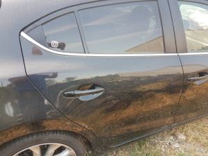 VRATA BRAVA ZADNJA DESNA MAZDA 3 13-18 DIJELOVI