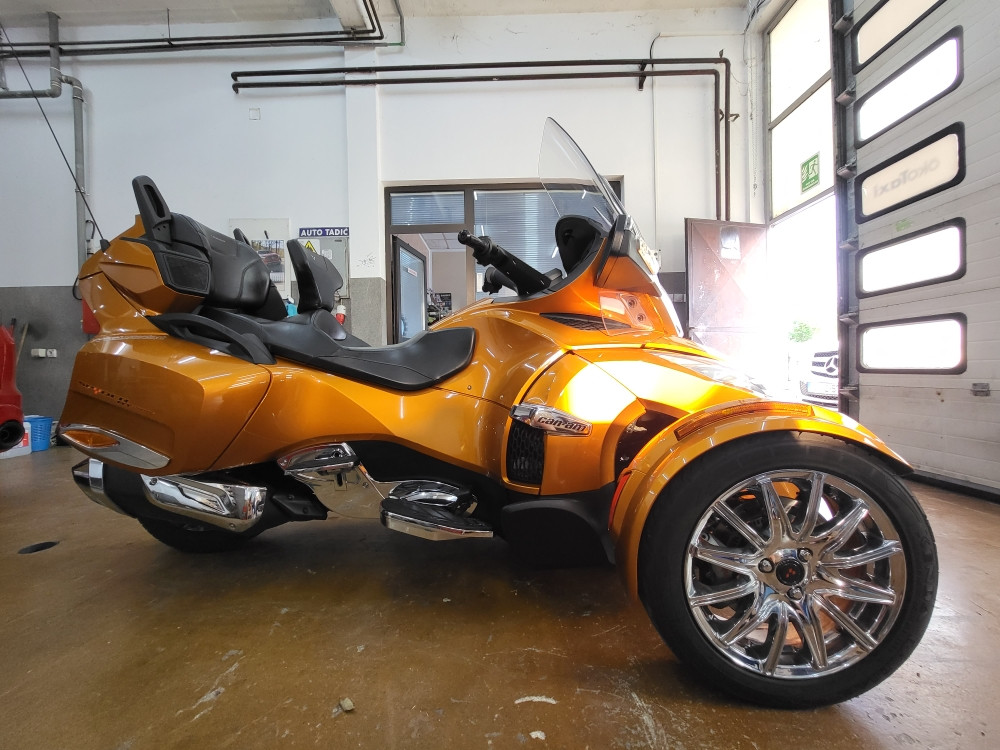 Can am spyder 1330 RT