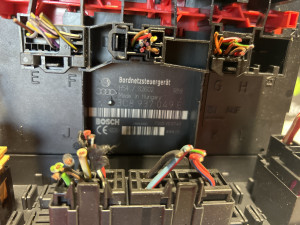 Elektronika Volkswagen Passat CC (fotografija 2)