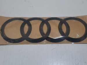 Znak Audi