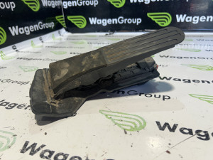 Papucica gasa potenciometar Volkswagen Golf 6 (fotografija 3)