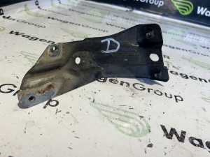 Nosac blatobrana desni Volkswagen Golf 6