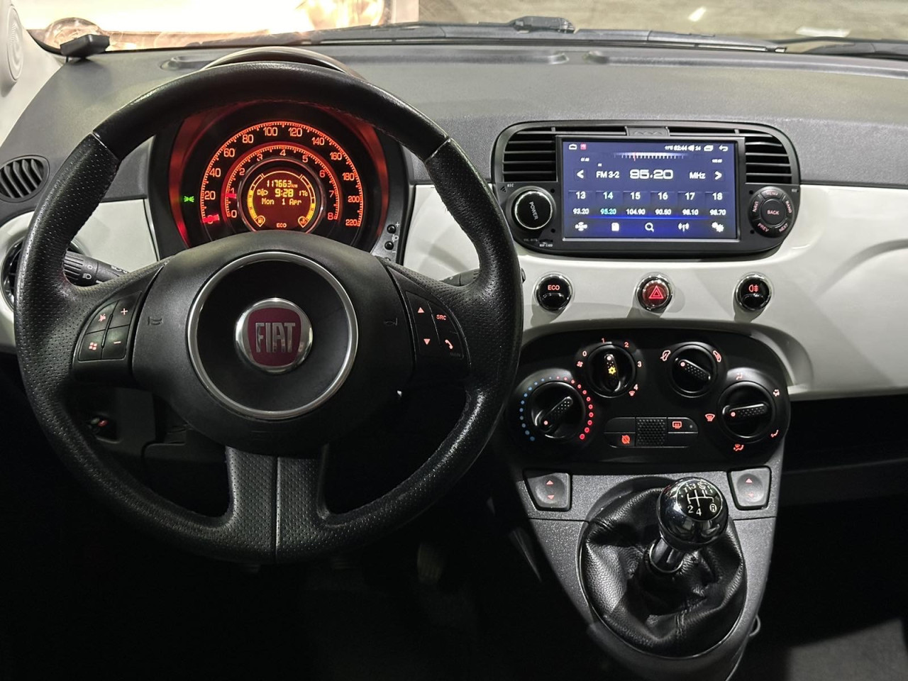 FIAT 500 0.9i ,2011 GODINA, ALU FELGE, KLIMA